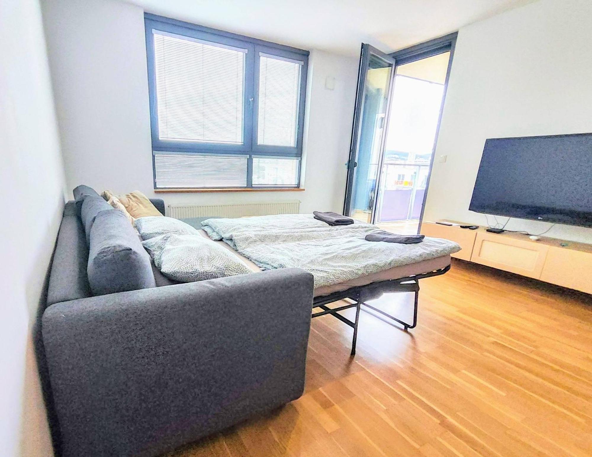 Mills - Free Parking - Balcony With City View - Close To Nivy Mall Bratislava Exterior foto